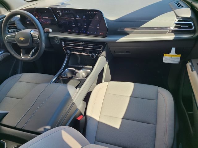 New 2026 Chevrolet Traverse LT w/ Driver Confidence Package FWD image 33