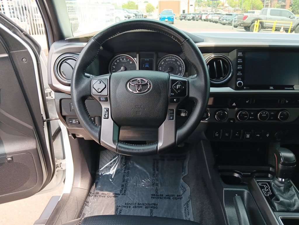 Used 2023 Toyota Tacoma TRD Off-Road w/ TRD Premium Off Road Package AWD/4WD image 13
