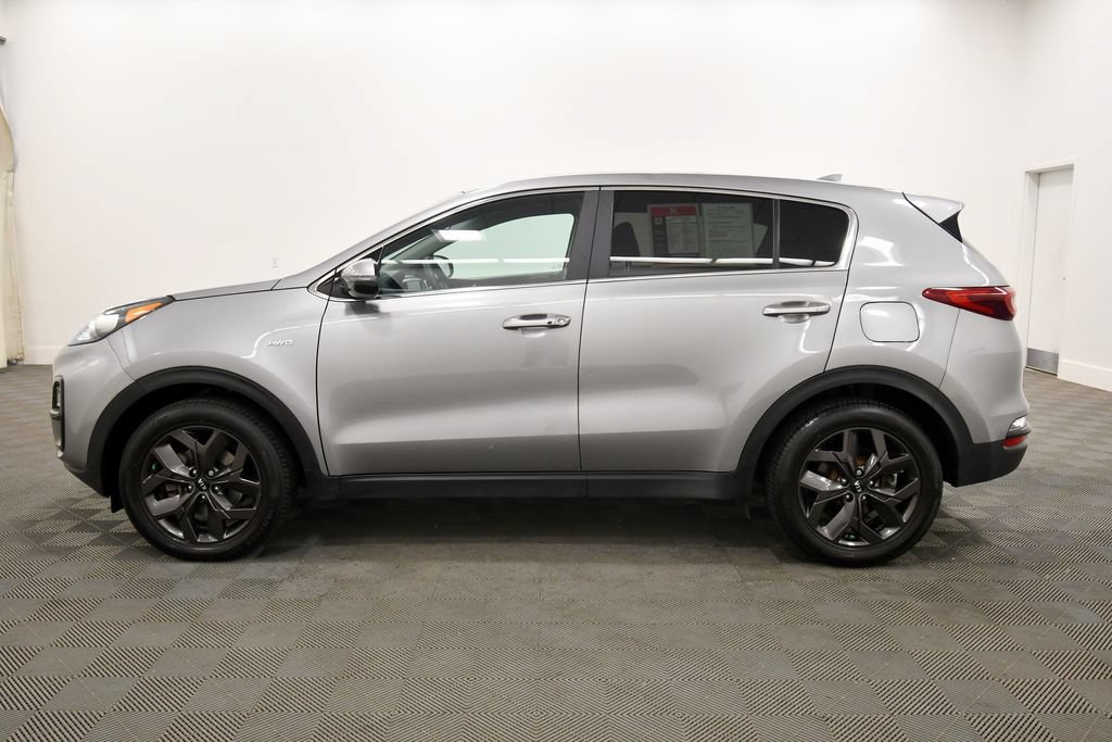 Certified 2022 Kia Sportage LX w/ LX AWD Value Edition Package image 4