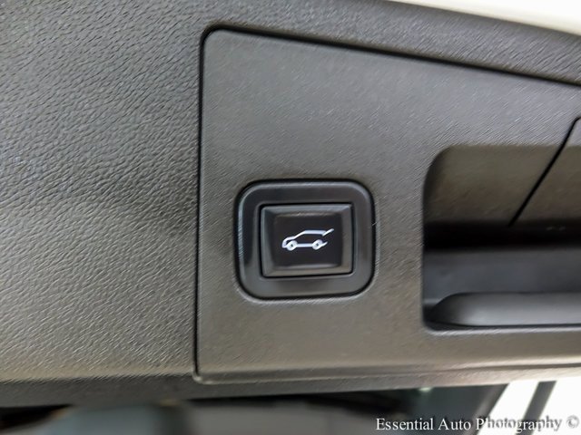 Certified 2022 Cadillac XT4 Premium Luxury w/ Enhanced Visibility Package image 23