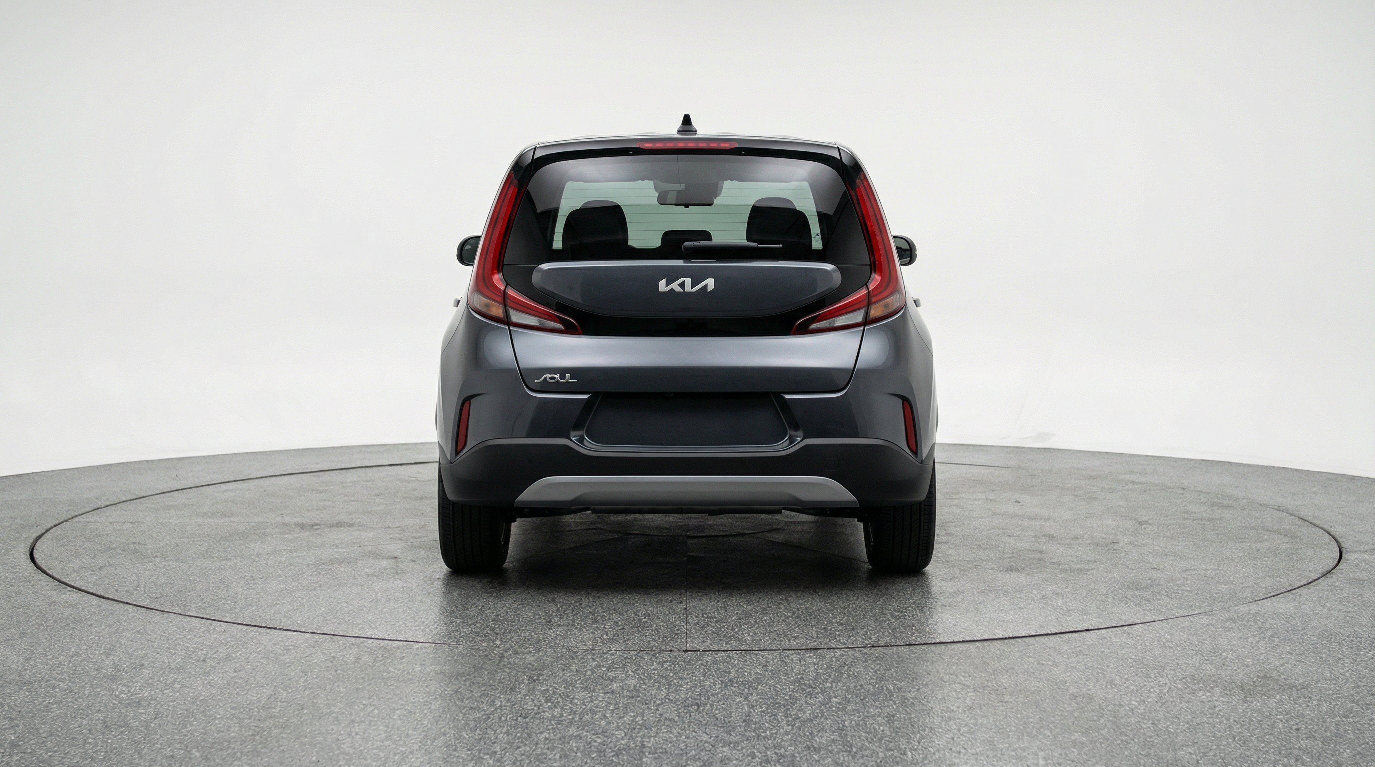 Used 2025 Kia Soul FWD image 7