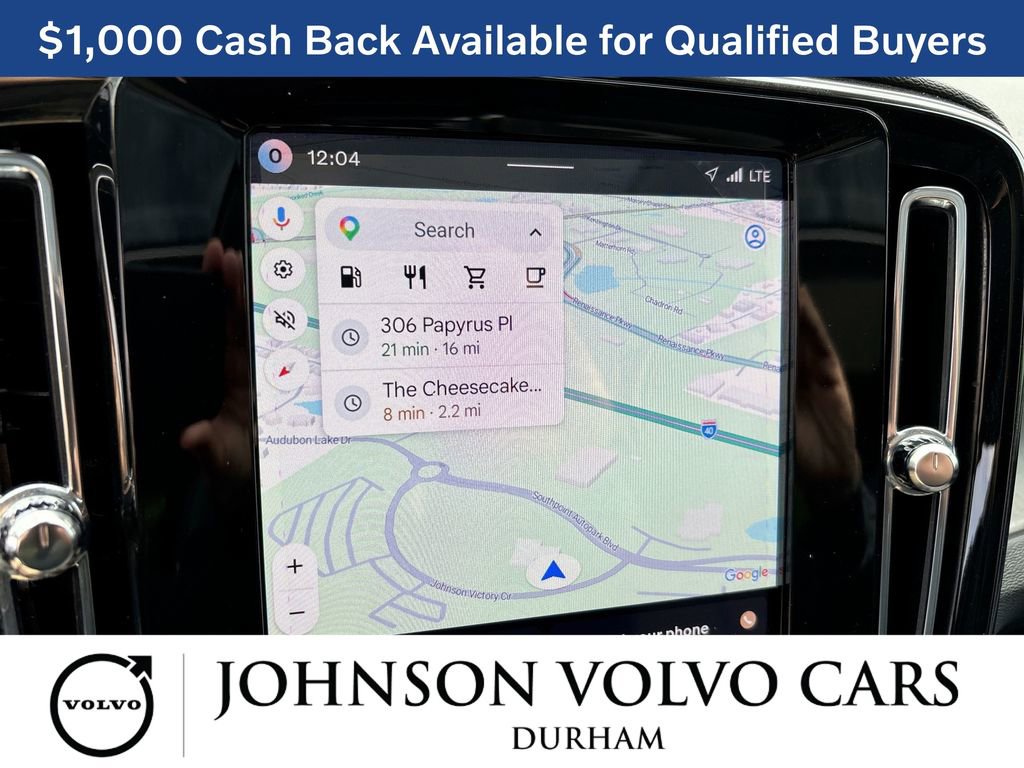New 2026 Volvo XC40 B4 Core w/ Climate Package FWD image 19