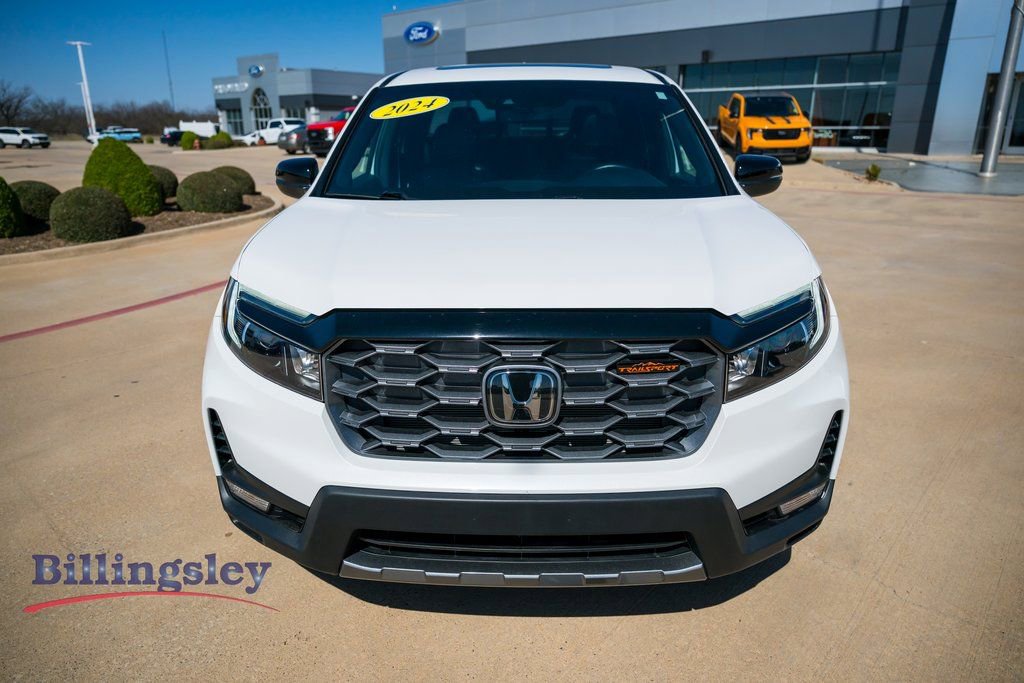 Used 2024 Honda Ridgeline TrailSport image 2