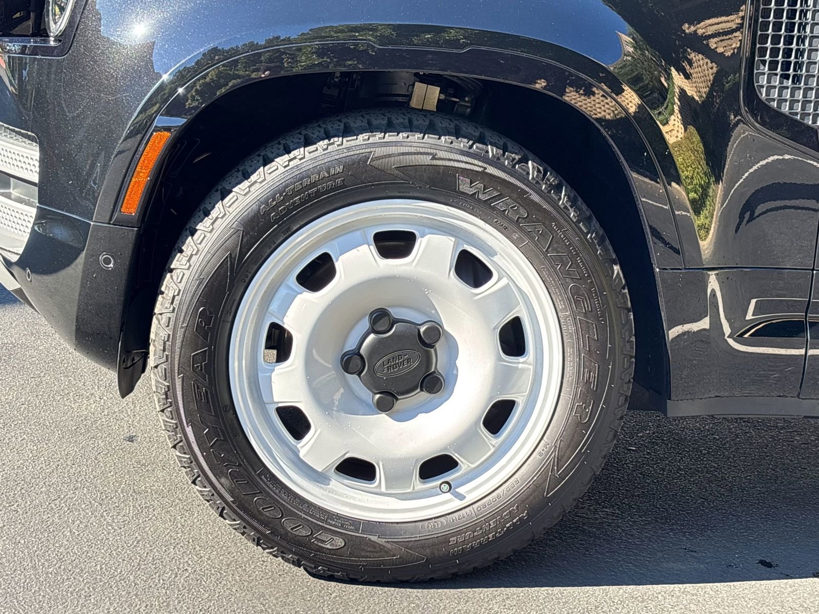 Certified 2025 Land Rover Defender 110 S image 12