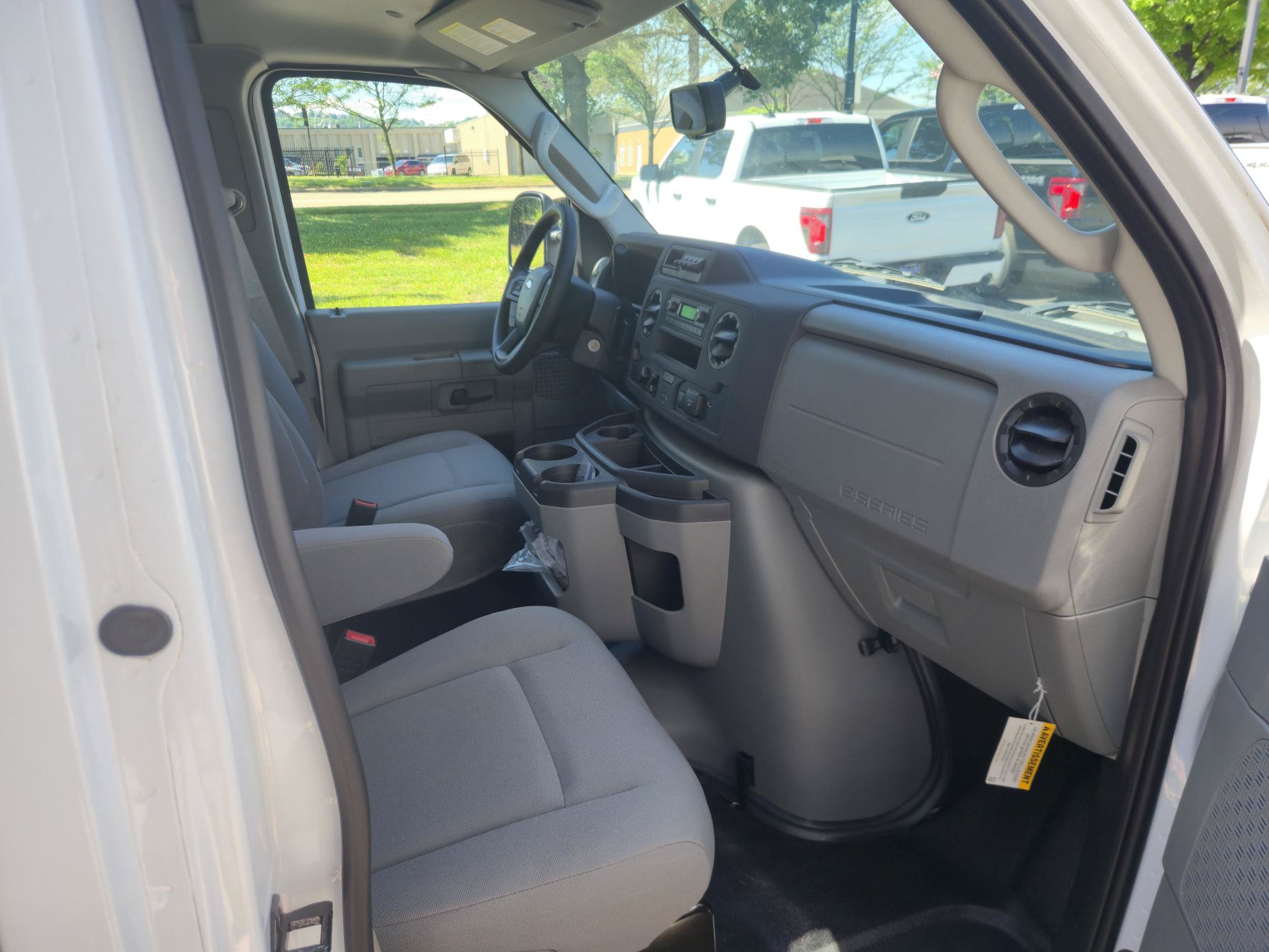 New 2025 Ford E-350 and Econoline 350 Super Duty w/ Power Equipment Group RWD image 5