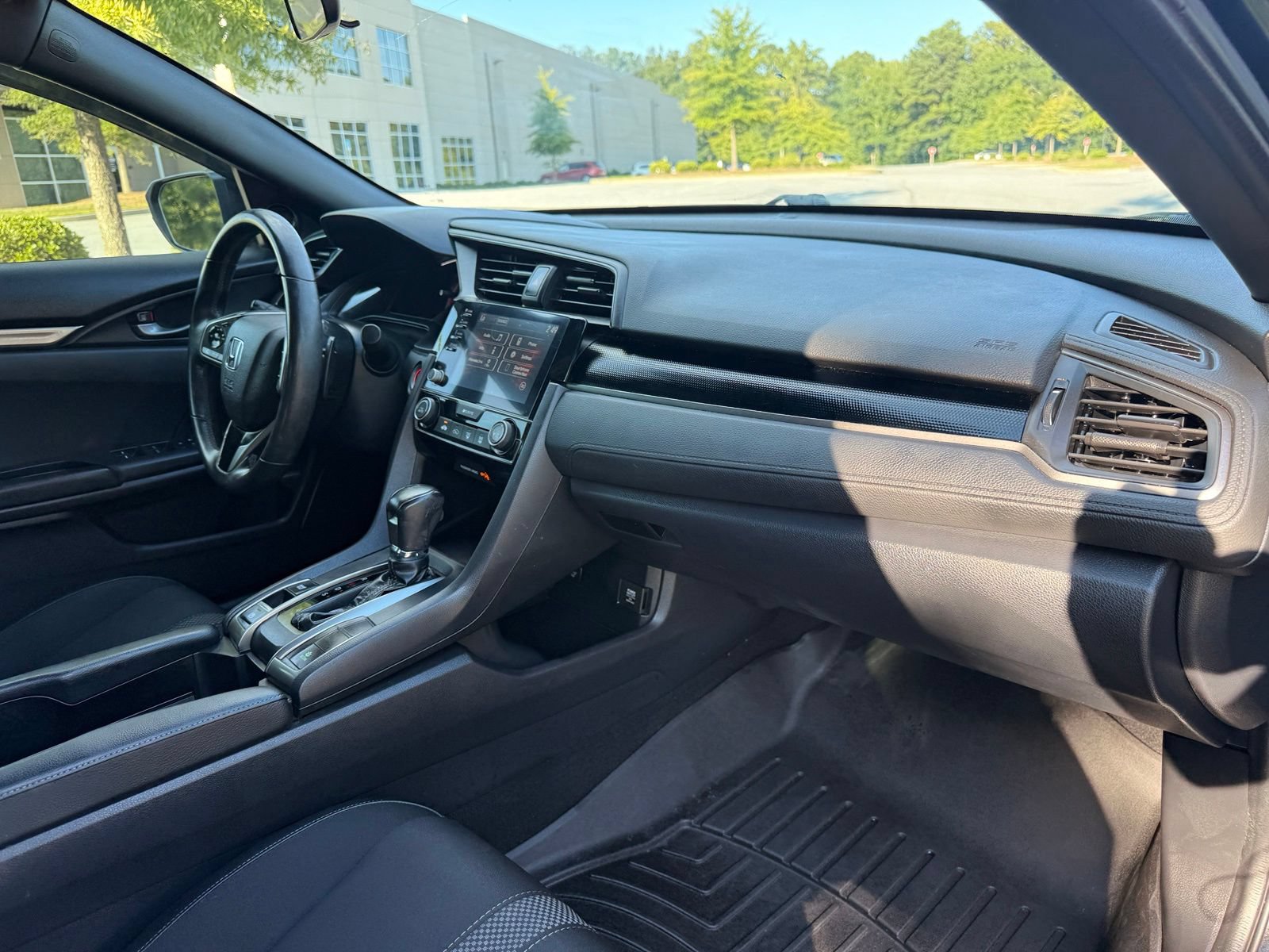 Used 2021 Honda Civic Sport image 24