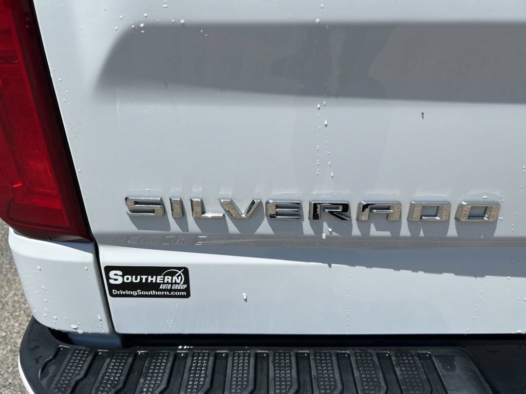 Used 2023 Chevrolet Silverado 1500 RST w/ Z71 Off-Road Package AWD/4WD image 11