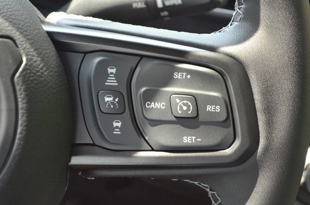 New 2026 Jeep Gladiator Sport AWD/4WD image 18