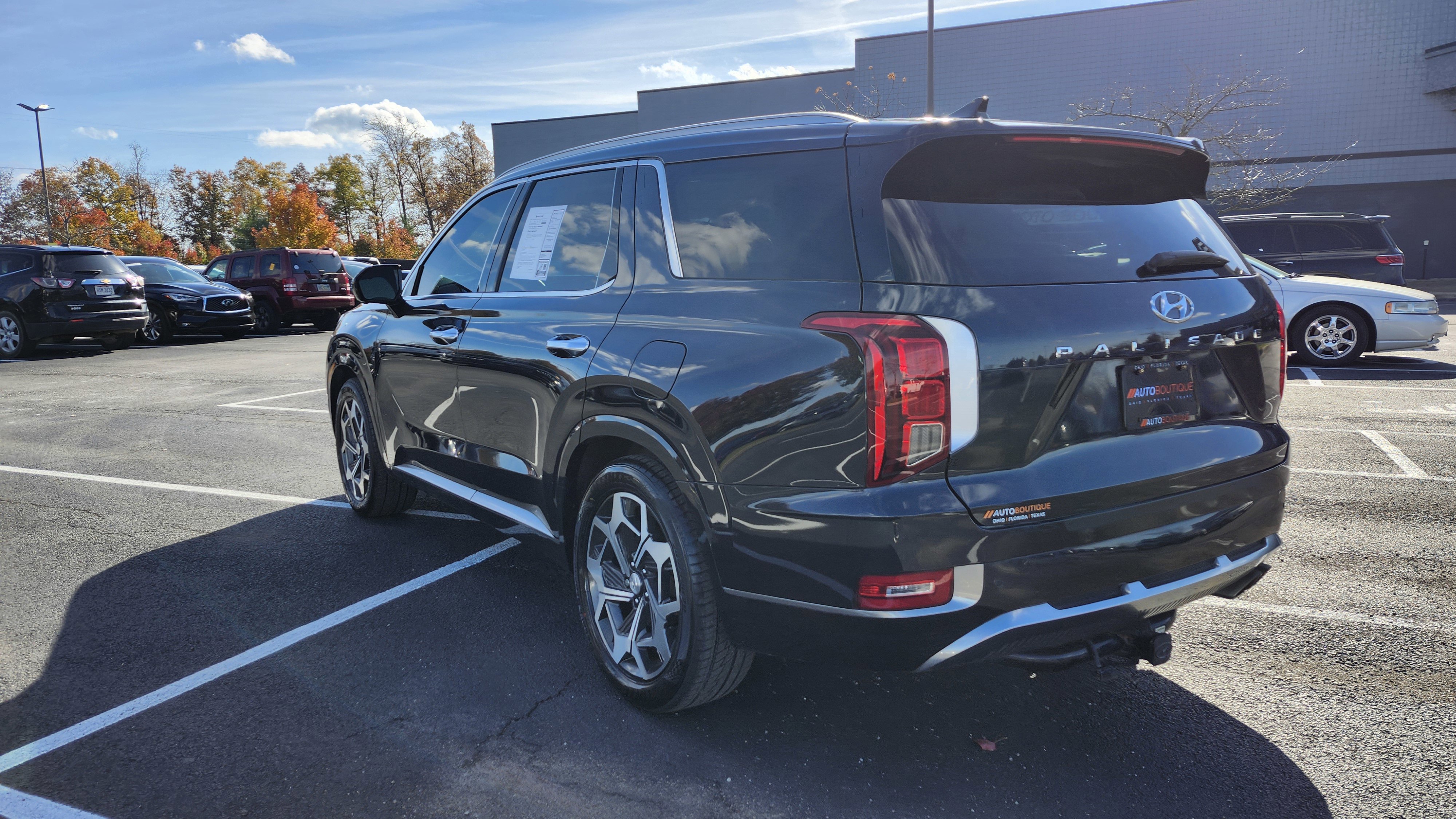 Used 2022 Hyundai Palisade Calligraphy image 14