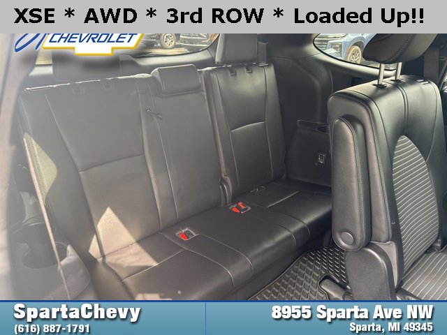 Used 2023 Toyota Highlander XSE image 22