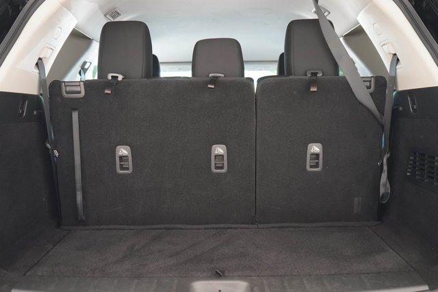 Used 2024 Nissan Pathfinder SV image 12