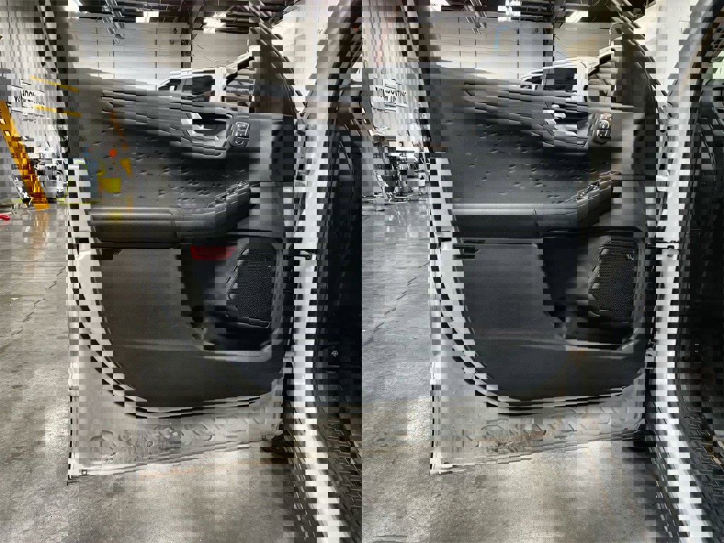 Used 2020 Ford Escape Titanium w/ Titanium Premium Package 2.0 image 15