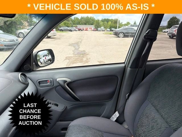 Used 2001 Toyota RAV4 2WD w/ "L" Pkg image 20
