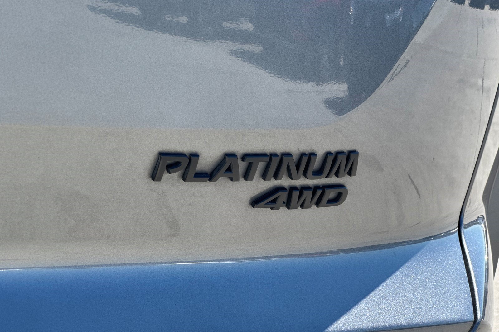 Used 2024 Nissan Pathfinder Platinum w/ Cargo Package AWD/4WD image 30