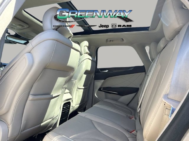 Used 2018 Lincoln MKC Reserve FWD image 18