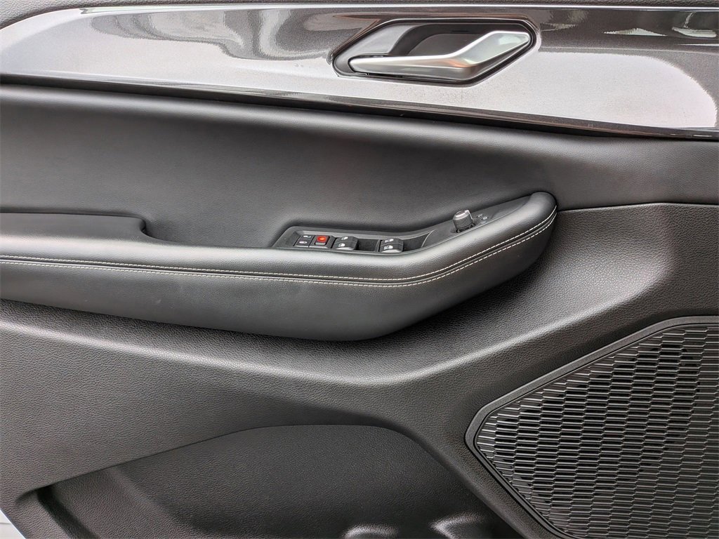 Used 2023 Jeep Grand Cherokee Altitude image 26