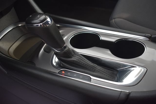 Certified 2018 Chevrolet Malibu LT FWD image 24