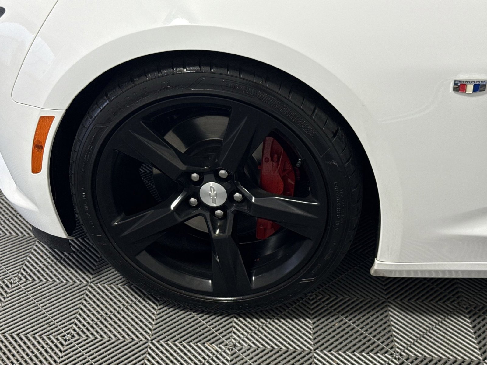 Used 2017 Chevrolet Camaro SS image 12