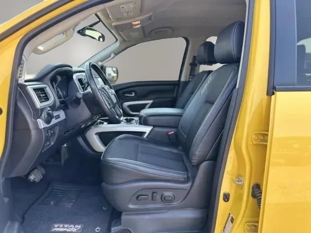 Used 2018 Nissan Titan PRO-4X AWD/4WD image 9