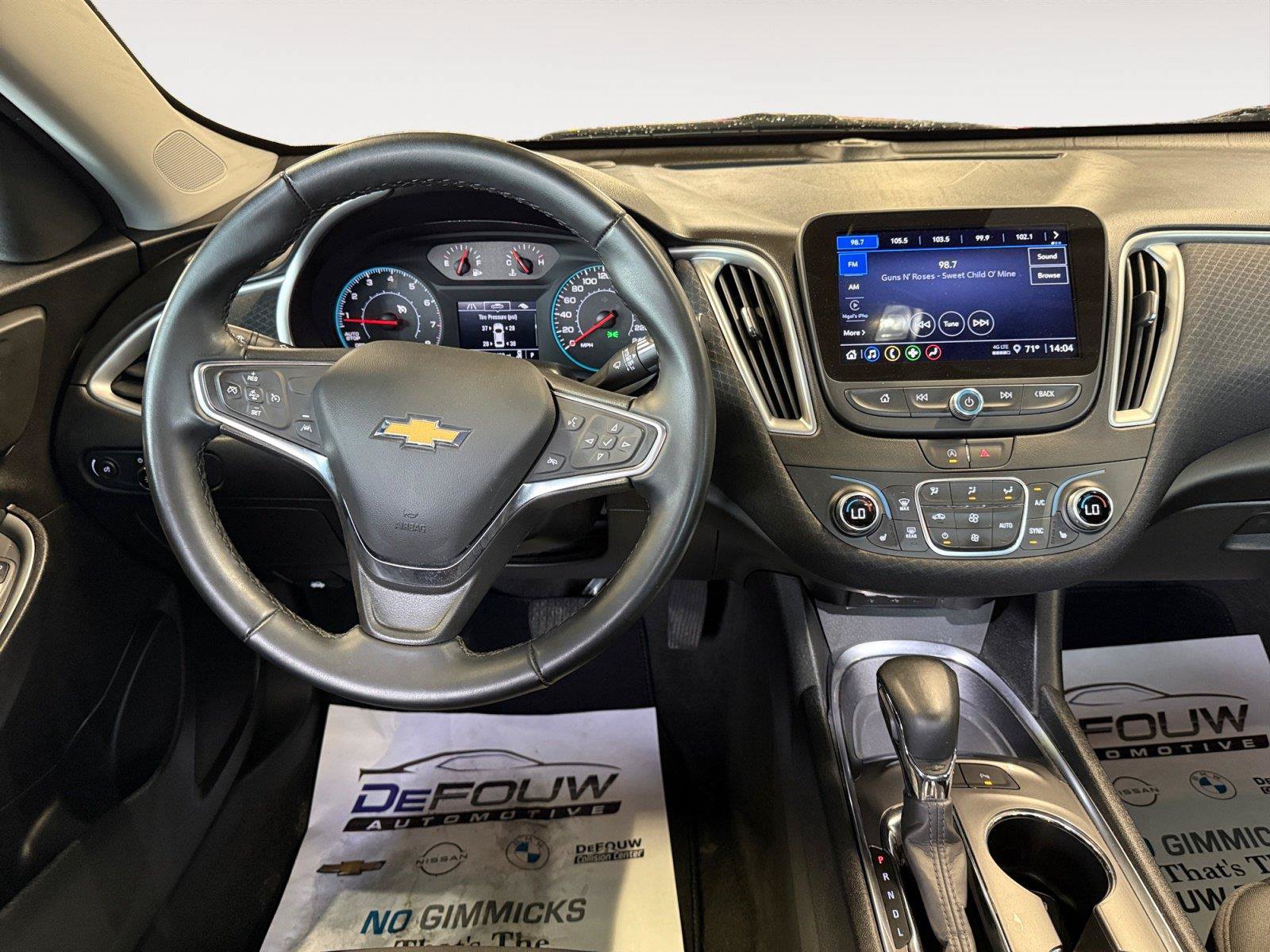 Used 2024 Chevrolet Malibu LT w/ Sport Edition FWD image 13