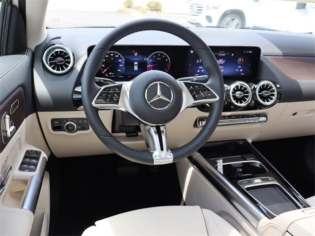 New 2025 Mercedes-Benz GLA 250 image 4