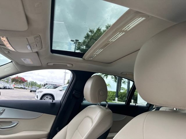 Used 2019 Mercedes-Benz C 300 Sedan image 18