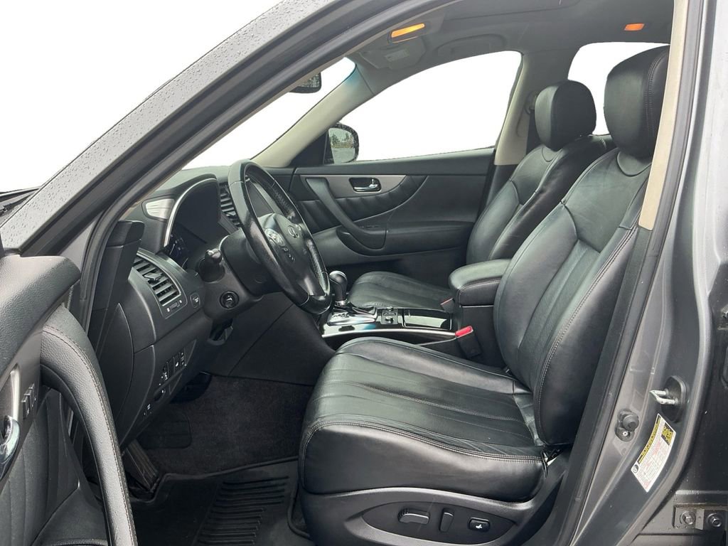 Used 2016 INFINITI QX70 2WD w/ Premium Package image 14