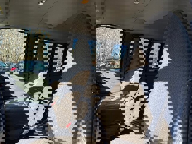 Used 2015 Chevrolet Express 2500 LS image 10