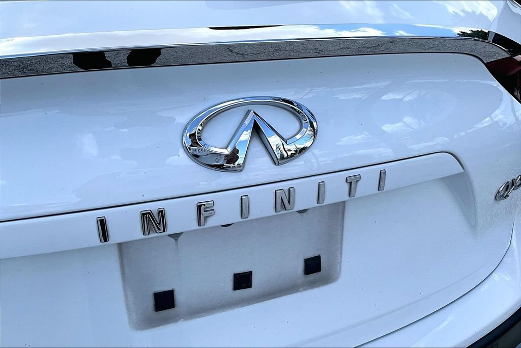 Used 2022 INFINITI QX50 Luxe FWD image 5
