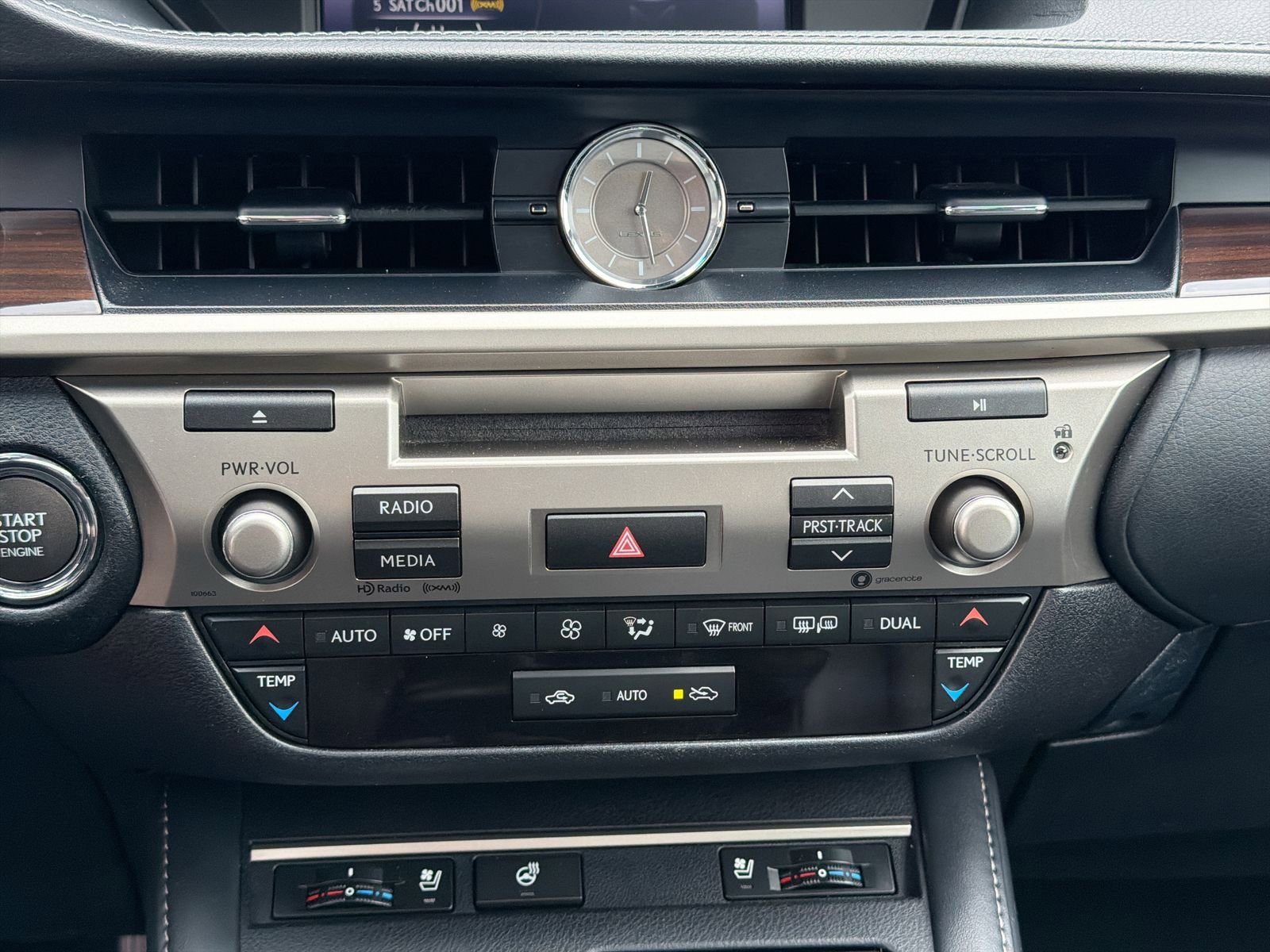 Used 2018 Lexus ES 350 w/ Premier Package image 33
