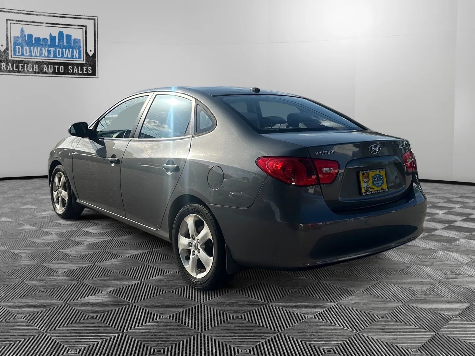 Used 2008 Hyundai Elantra SE FWD image 8