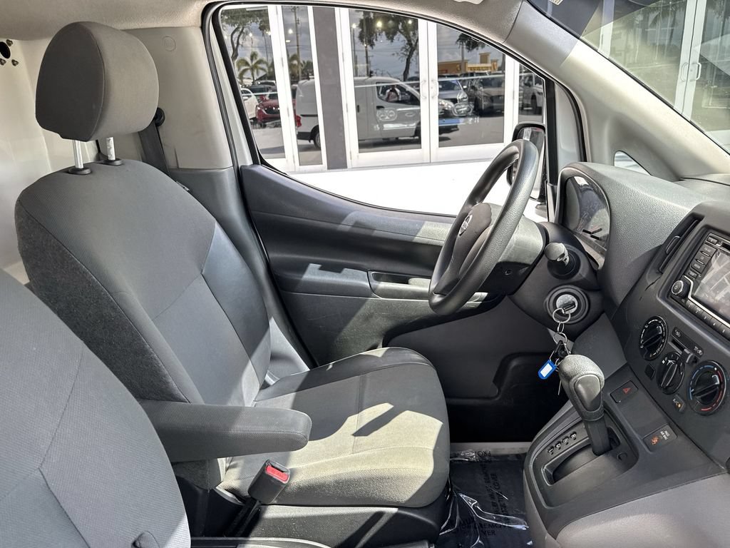 Used 2019 Nissan NV200 S FWD image 15