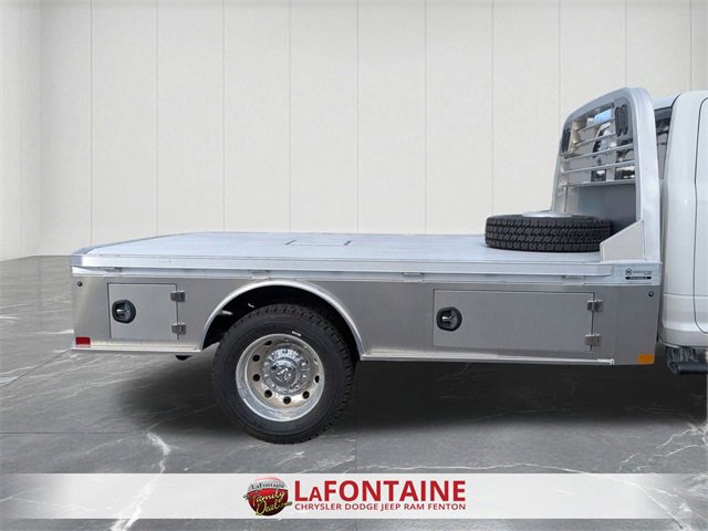 New 2026 RAM 5500 Tradesman w/ Laramie Trim Package image 7