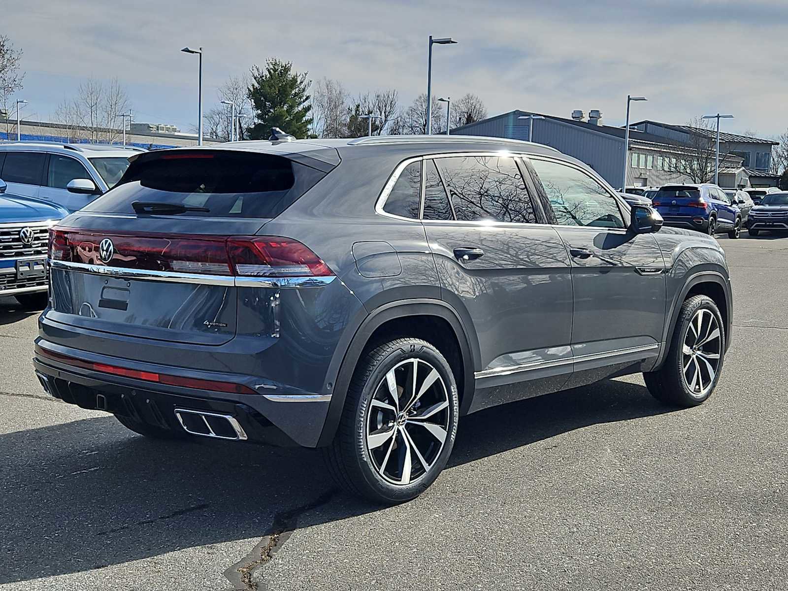 New 2026 Volkswagen Atlas Cross Sport SEL Premium R-Line image 4