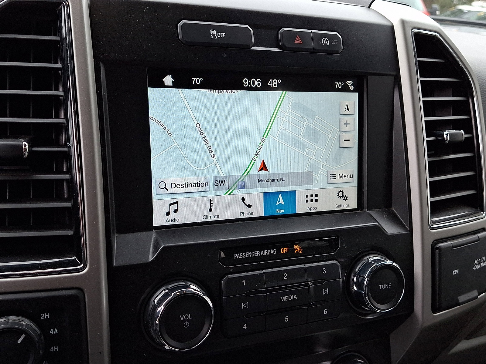 Certified 2019 Ford F150 Lariat image 18