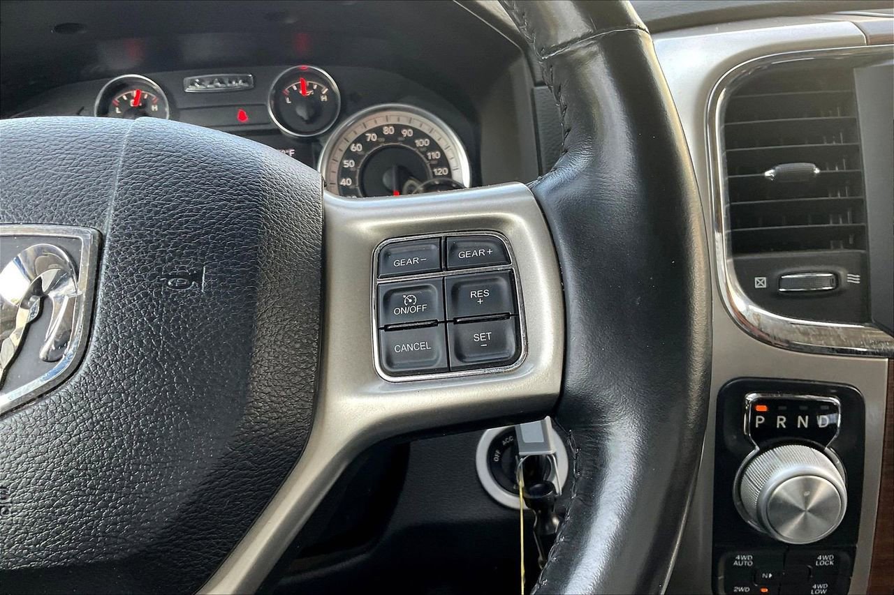 Used 2017 RAM 1500 Laramie image 30