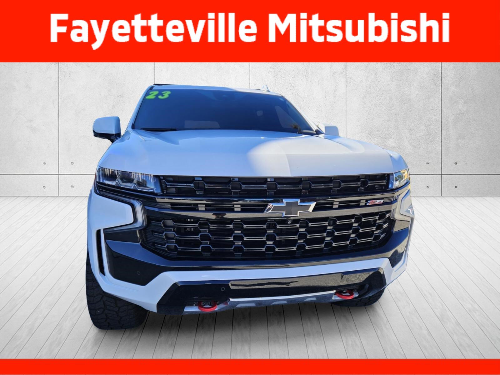Used 2023 Chevrolet Tahoe Z71 w/ Luxury Package AWD/4WD image 4
