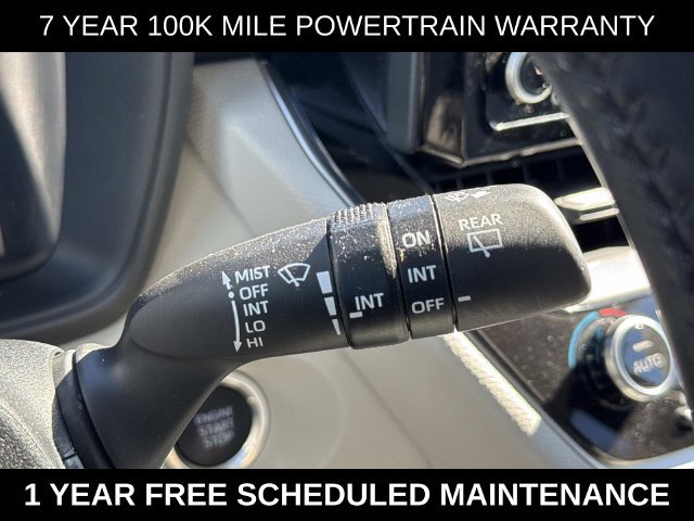 Used 2022 Toyota Corolla Cross LE AWD/4WD image 25