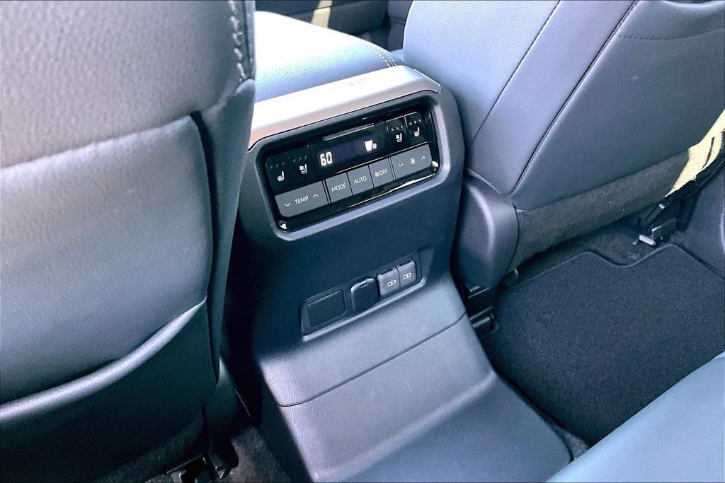 Used 2027 Toyota Land Cruiser w/ Premium Package AWD/4WD image 10