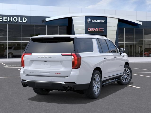 New 2026 GMC Yukon XL Denali w/ Denali Reserve Package AWD/4WD image 4