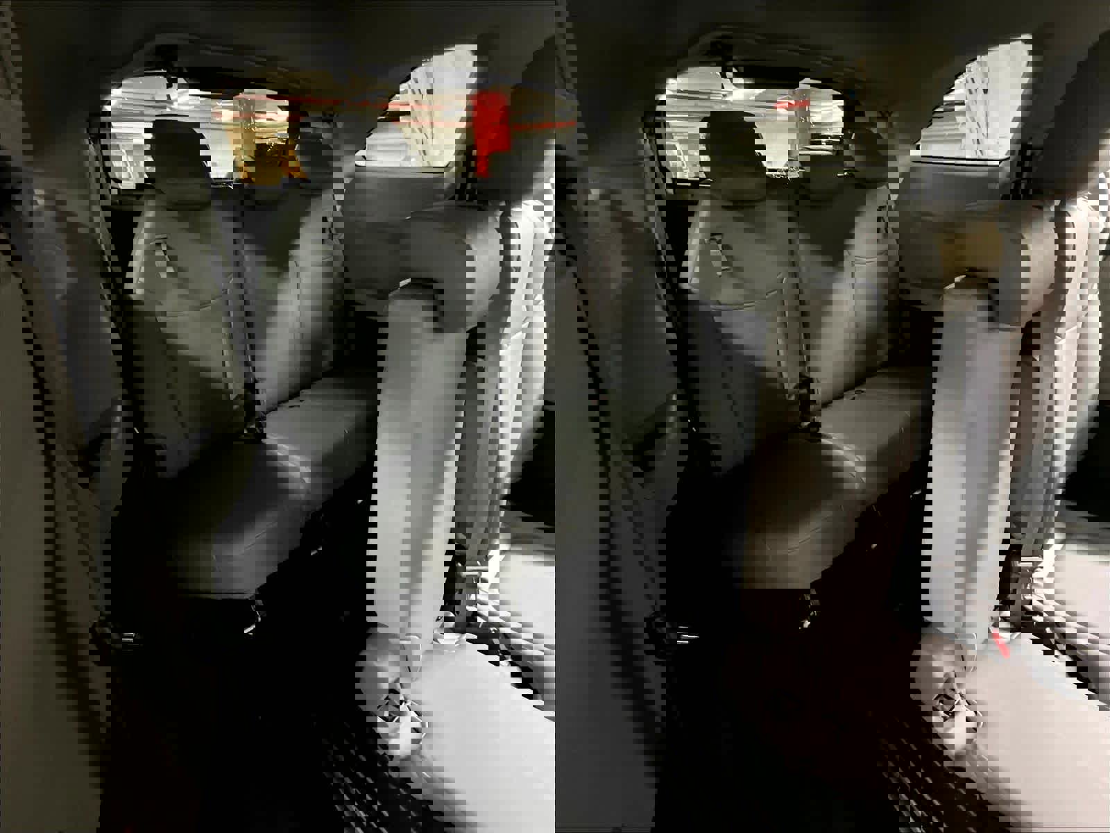 Certified 2024 Toyota Sienna XLE image 17