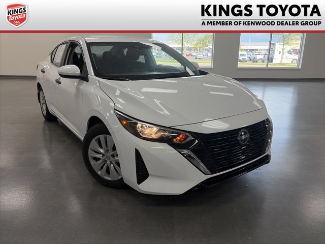 Used 2025 Nissan Sentra S FWD image 1