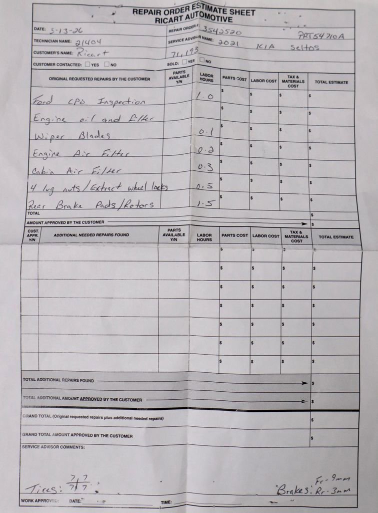 Used 2021 Kia Seltos EX image 4