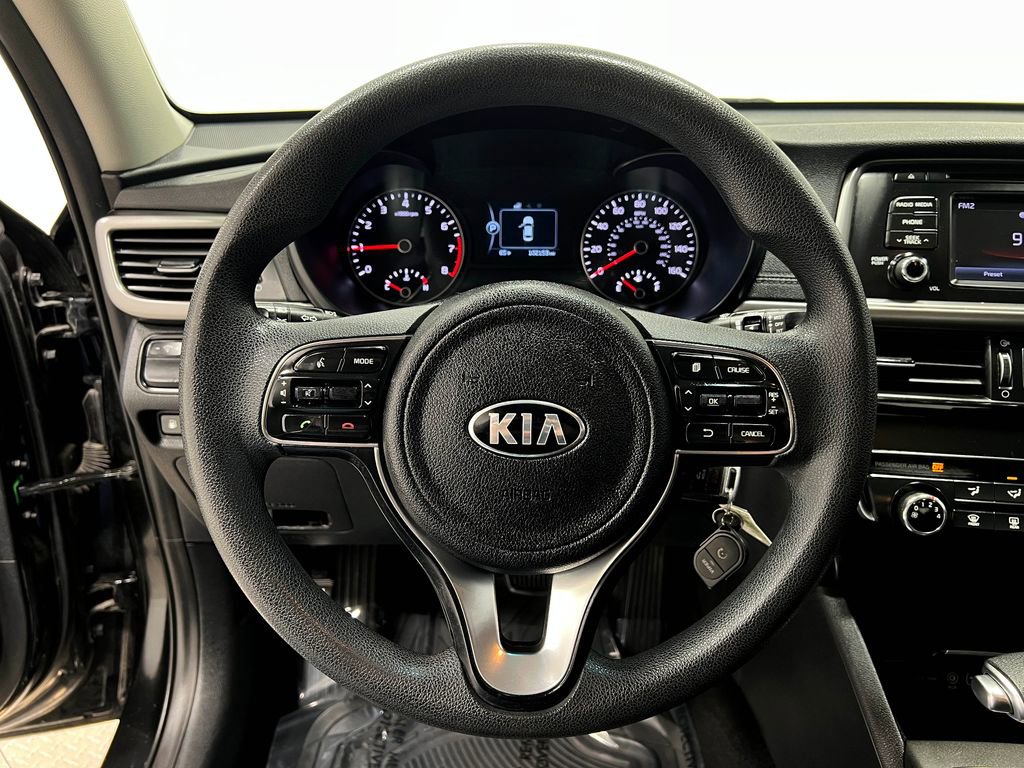 Used 2016 Kia Optima LX image 22