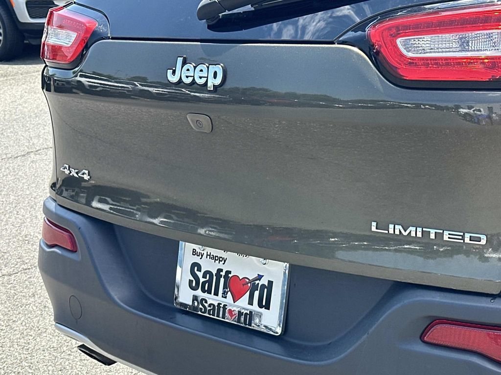 Used 2016 Jeep Cherokee Limited AWD/4WD image 10