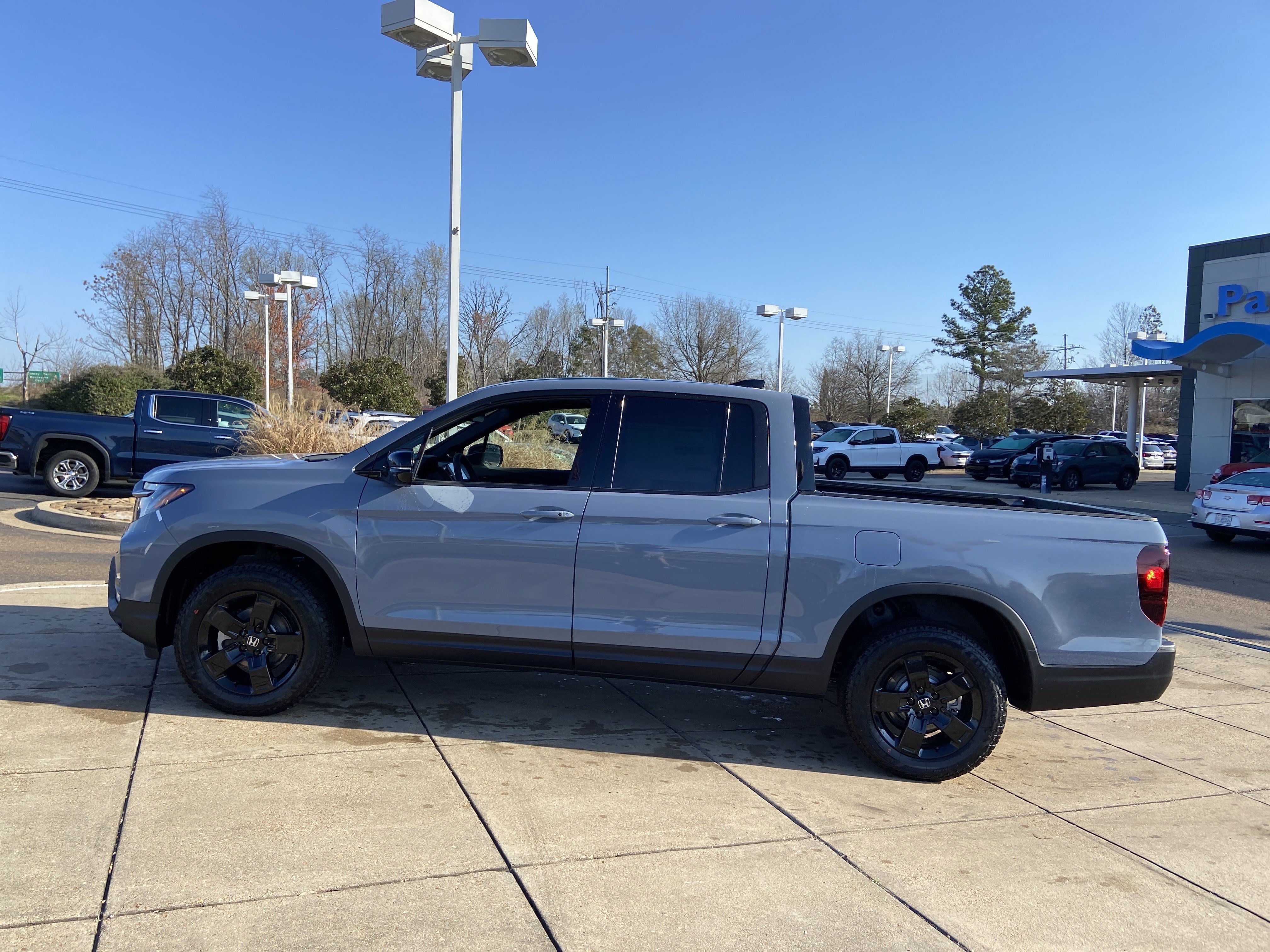 New 2026 Honda Ridgeline Black Edition image 6