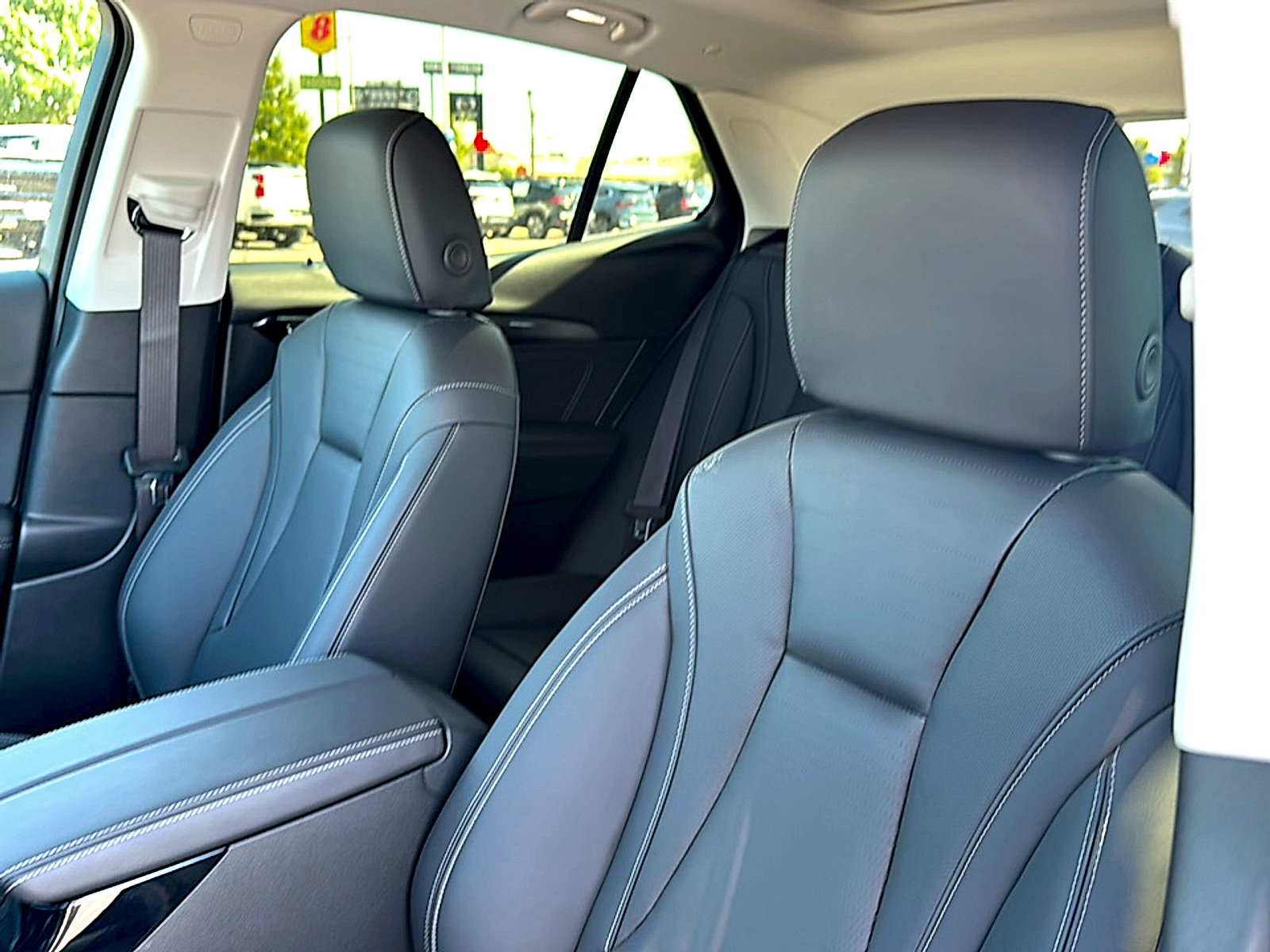 New 2026 Buick Envision Preferred AWD/4WD image 11