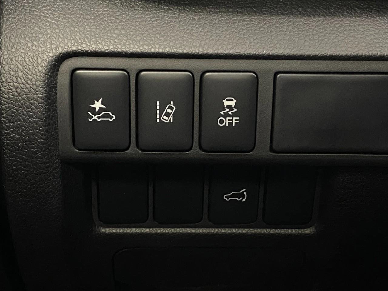 New 2026 Mitsubishi Eclipse Cross AWD image 14