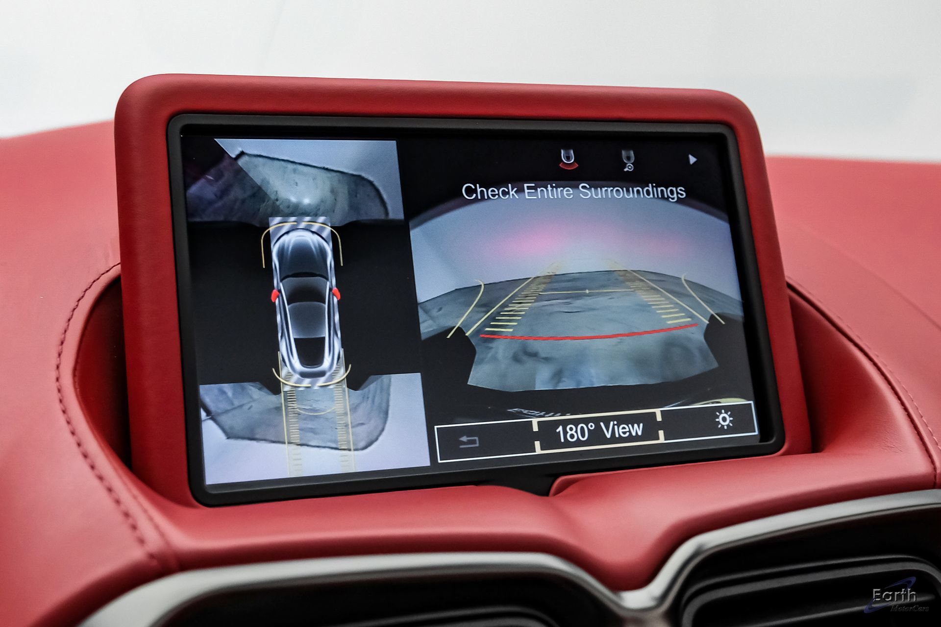 Used 2022 Aston Martin V8 Vantage Roadster RWD image 83