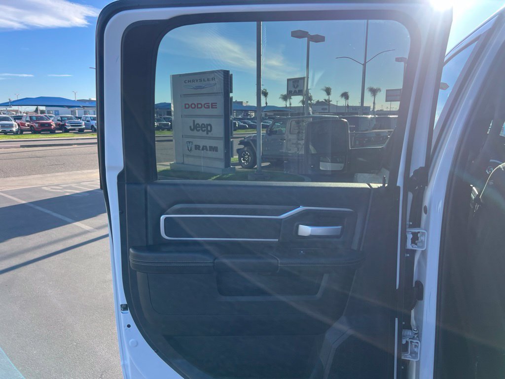 Used 2026 RAM 2500 Big Horn AWD/4WD image 25
